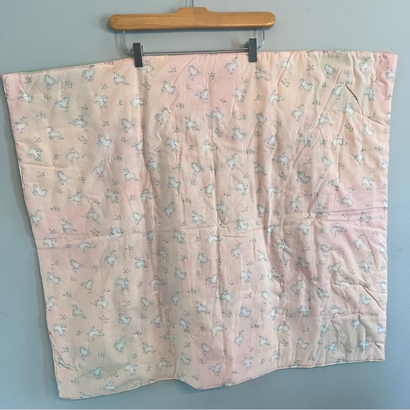 Vintage Baby Quilt - Safari Animals Giraffe Elephant Lion Tiger - Light Blanket - Picture 8 of 10